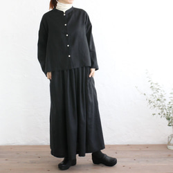 亞麻褶裙乾淨外觀長款（黑色）SK02。 第2張的照片