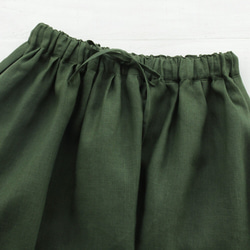 《 Limited 1》亞麻喇叭形收褶裙長Maxi長89cm（苔綠色） 第7張的照片