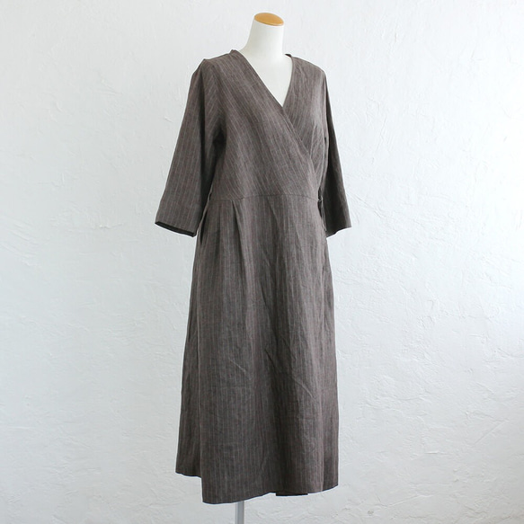 亞麻Kashcourt Haori連衣裙（棕色條紋） 第4張的照片
