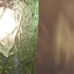 ☆送料無料☆吹きガラス照明（ペンダントタイプ）【アイスカット　緑/コーラ】 5枚目の画像