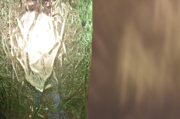 ☆送料無料☆吹きガラス照明（ペンダントタイプ）【アイスカット　緑/コーラ】 5枚目の画像