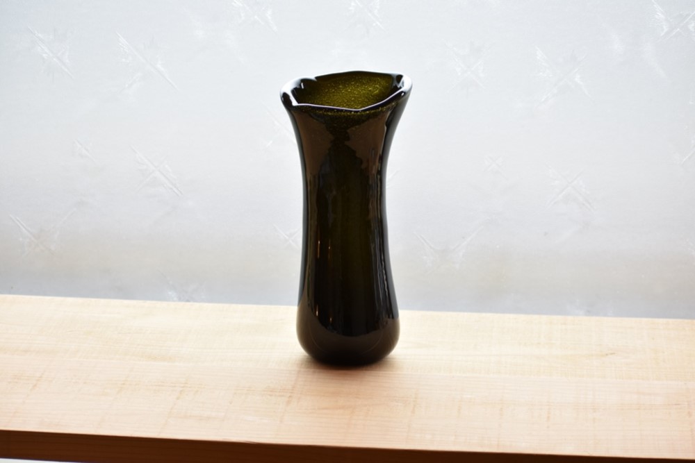 ＊送料無料＊【　黒花器（化粧箱付）　】