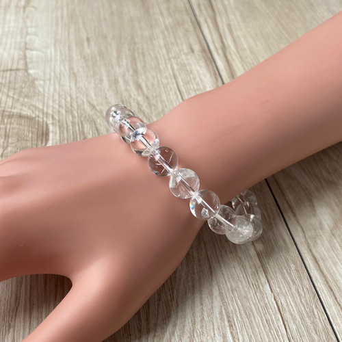 ヒマラヤの強いパワーで幸福へと導かれる/ヒマラヤ産アイリスクォーツ