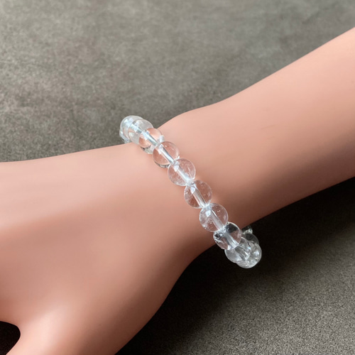 ヒマラヤの強いパワーでエネルギーを浄化する/ヒマラヤ水晶/パワー  