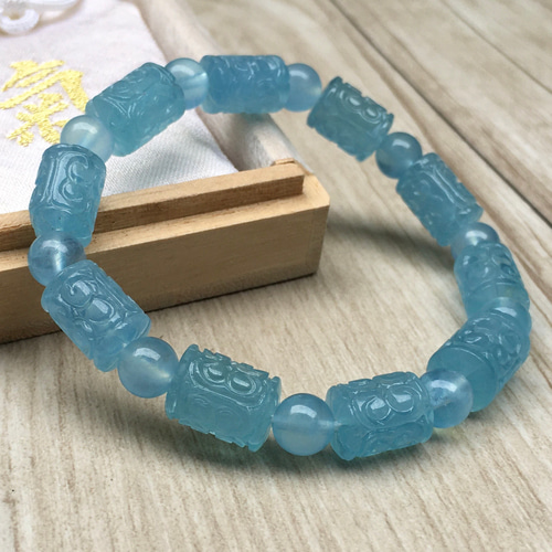 天使の石をお守りに幸せを掴む/アクアマリン回文珠(かいもんじゅ)マニ