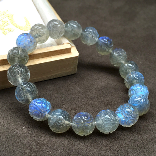 ミラクルを引き寄せるパワー❣️❣️ 超ハイグレード ラブラドライト