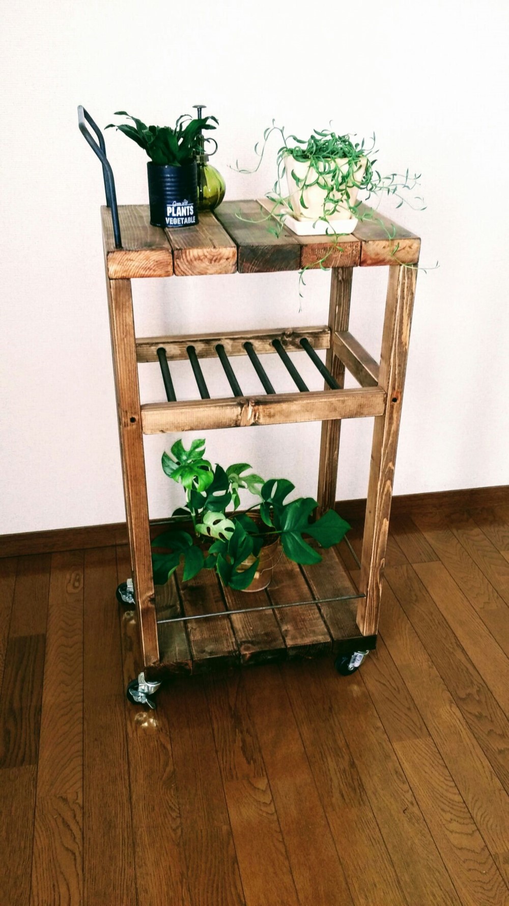 キッチンワゴン　ワゴンシェルフ