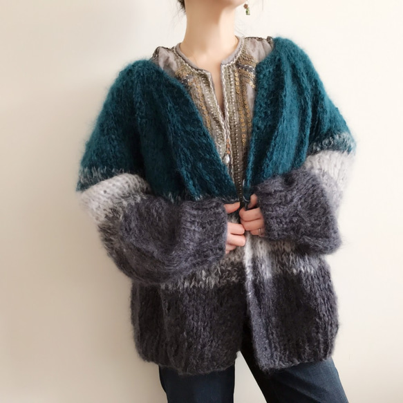 [Creema限定]送料無料*Hand knitted[手編み]フランス産Pure mohairカーディガン 3枚目の画像