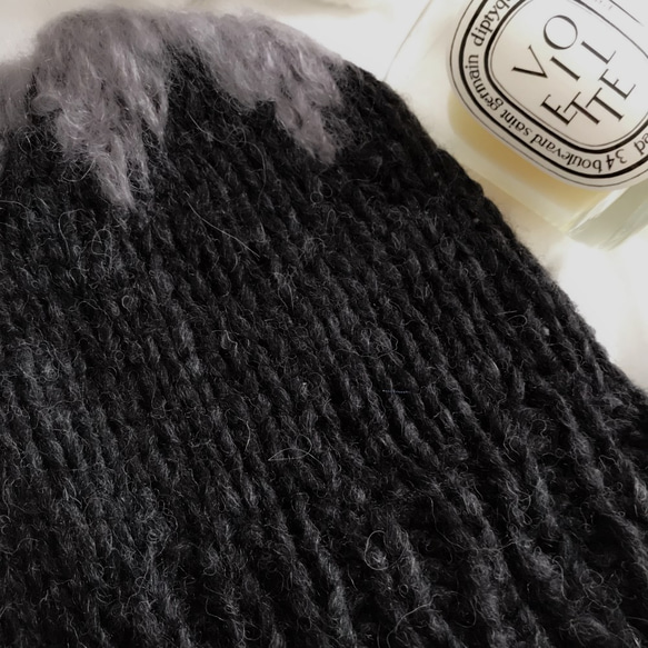アルパカ&モヘアのNoir&gris hand knit[手編み]ニット帽 4枚目の画像