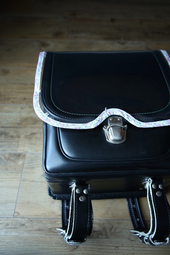 受注製作】（半かぶせ用）ぴったりサイズのリバティ☆ランドセル