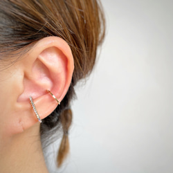 【14kgf・Silver】 ラインストーンのEarcuff *CrystalAurora -Size M- 3枚目の画像