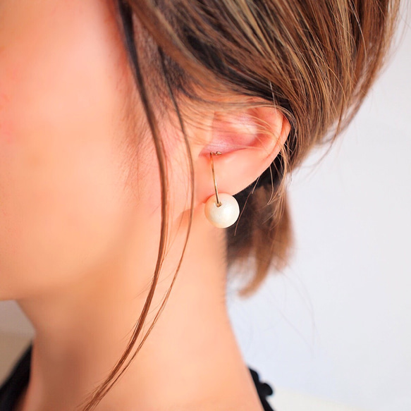 【14kgf】* コットンパールの一粒Ear Cuff 1枚目の画像