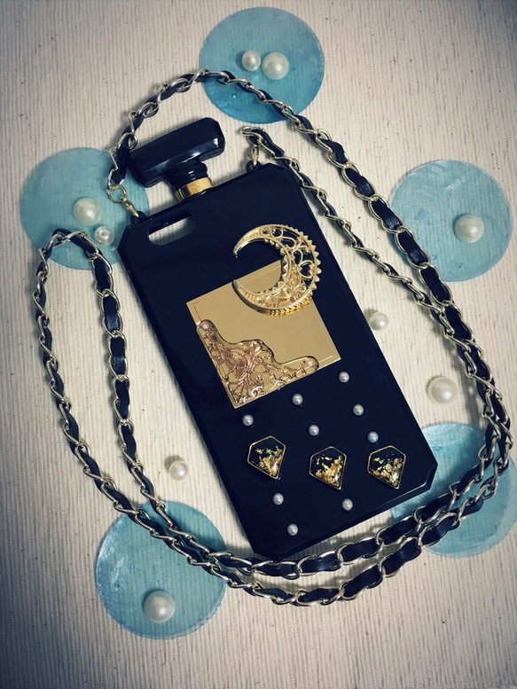 ゴールドパヒューム  黒ver iPhone6,6sケース ソフトケース レジン 香水 チェーン付き 1枚目の画像