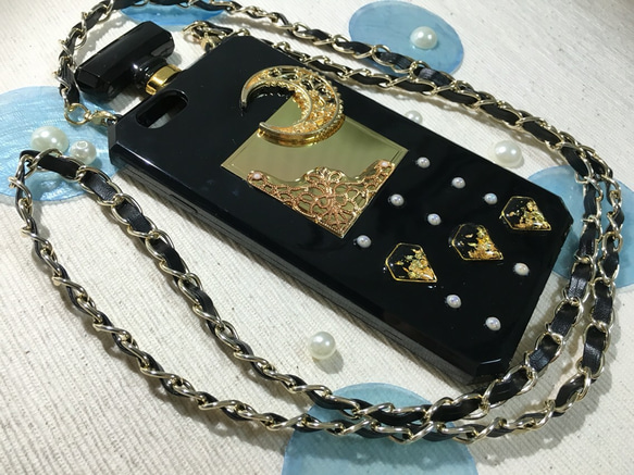 ゴールドパヒューム  黒ver iPhone6,6sケース ソフトケース レジン 香水 チェーン付き 3枚目の画像