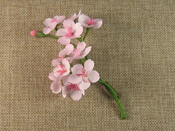 ハンドメイド手染め布花 さくら(桜)のコサージュ コサージュ saihana