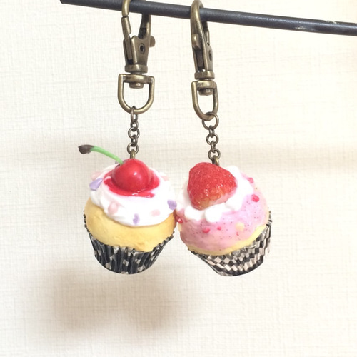バレンタイン特集♡カップケーキ キーホルダー 送料無料