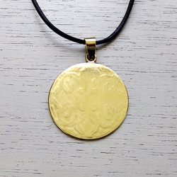 阿伊努圖案排列圓形黃銅吊墜 第5張的照片