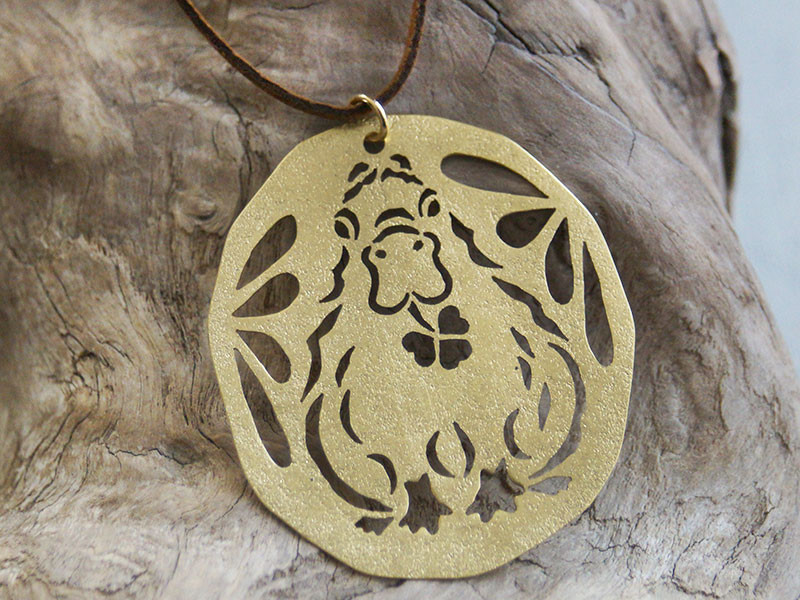 透かしカピバラ 真鍮製 ペンダントヘッド 根付・帯飾りにもできます