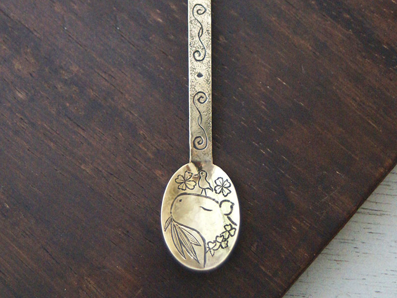 小鳥とカピ　カピバラの真鍮製スプーン