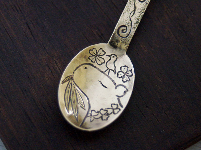 小鳥とカピ　カピバラの真鍮製スプーン