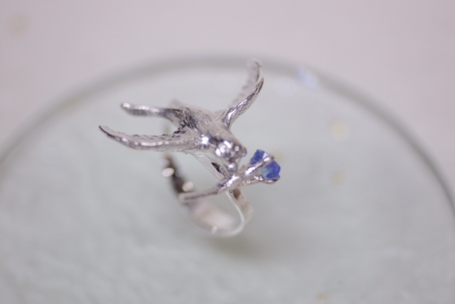 A happy swallow ring　〜幸運の使者〜 8,140円