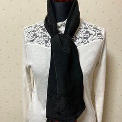 着物リメイク 花柄 絹のスカーフ 2枚目の画像