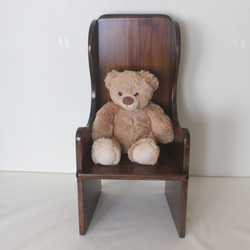 大切なお人形、ぬいぐるみのための椅子。 ウィングバックドールチェア