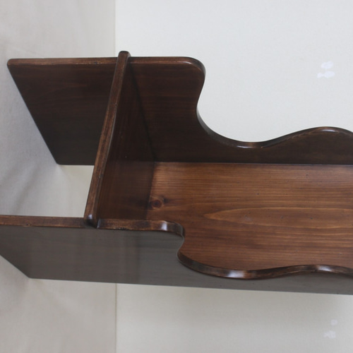 大切なお人形、ぬいぐるみのための椅子。 ウィングバックドールチェア