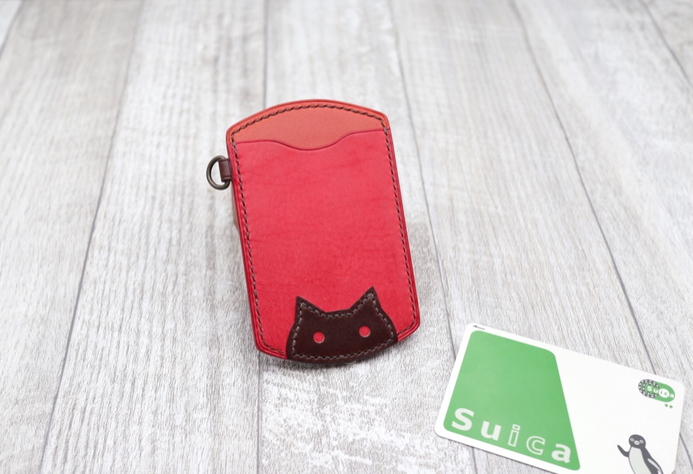 ネコちゃんのパスケース [本革]