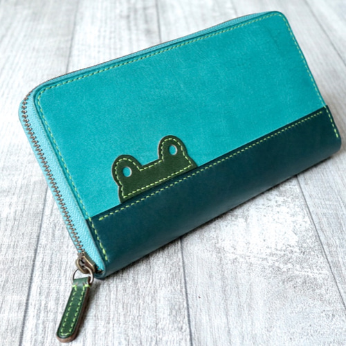 ETRO カエル イラスト 長財布 ETRO カエル イラスト 長財布 超激レア