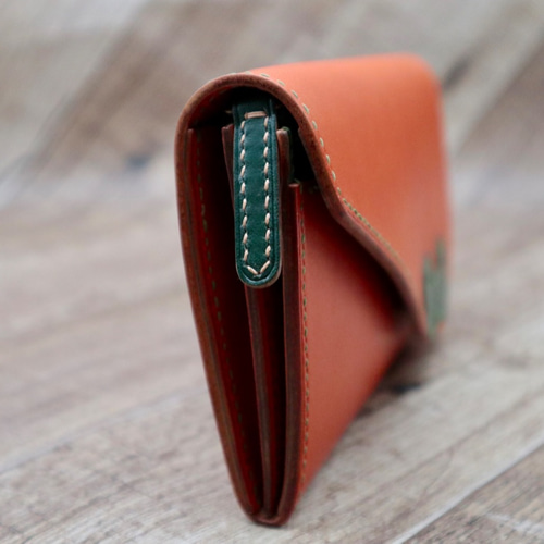 長財布　くりちゃん カエルちゃんの長財布 [本革] (左利き仕様に変更可) 長財布