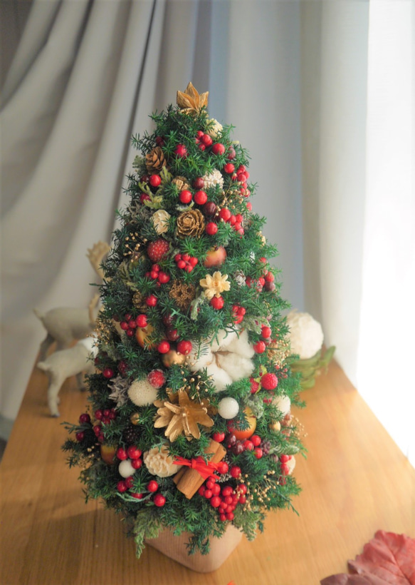 「Creema限定」クリスマスツリー　ヒムロスギとたくさんの実 10枚目の画像