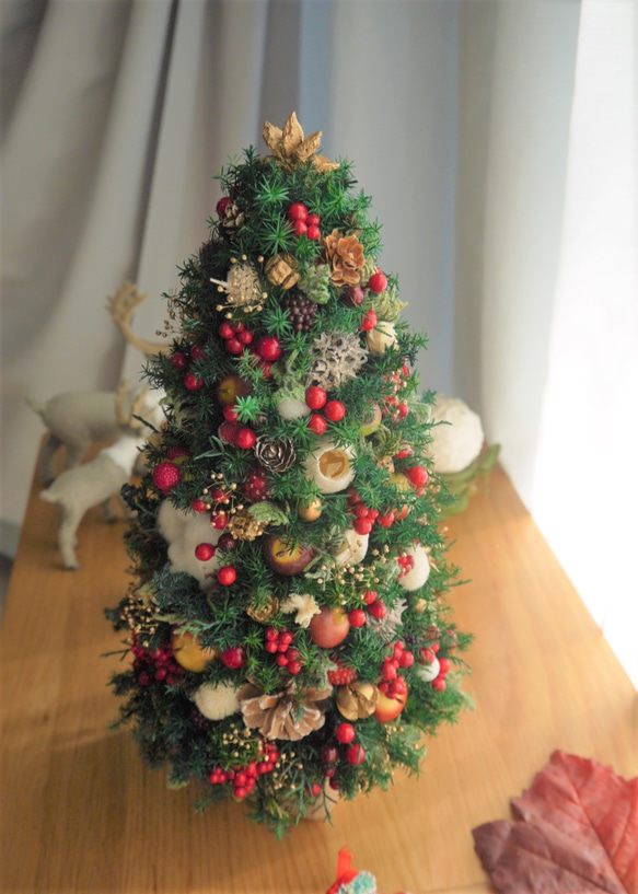 「Creema限定」クリスマスツリー　ヒムロスギとたくさんの実 8枚目の画像