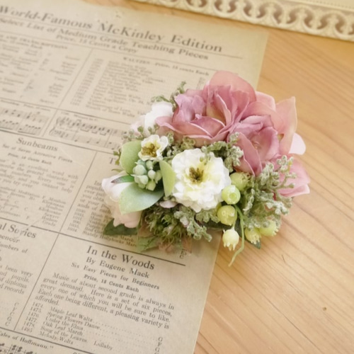 アートフラワーブーケ　コサージュ 楽天市場】ブーケ コサージュ ホワイト＆グリーン 小 R-days