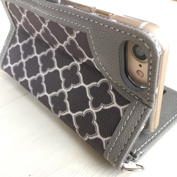 【全機種対応】レザー×モロッカン柄*タッセル付*アイフォン手帳型ケース*iPhone16ro 15 14 13 他ｹｰｽ 4枚目の画像