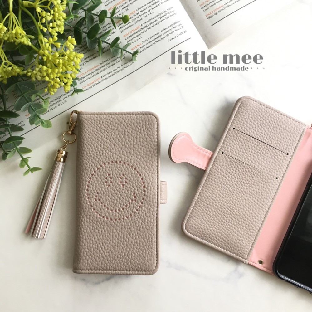 しーちゃん コラボ iPhone15Proケース ベージュレザー しー