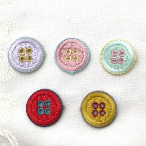 同色2枚セット オリジナルボタンワッペン レッド×ブルーボタンホール