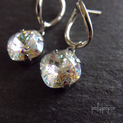 【SALE・チタンピアスのみ】ウェーブフープとスワロフスキーのチタンピアス（シルバー×クリスタルパティナ） 5枚目の画像