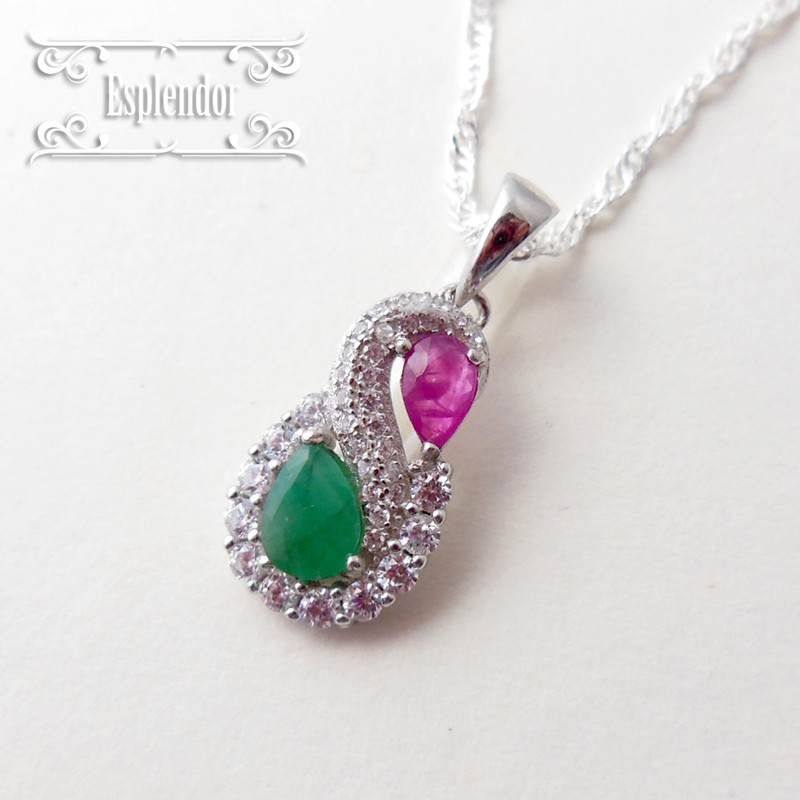 アフリカ産ルビー&コロンビア産エメラルド シルバーデザインペンダントネックレス