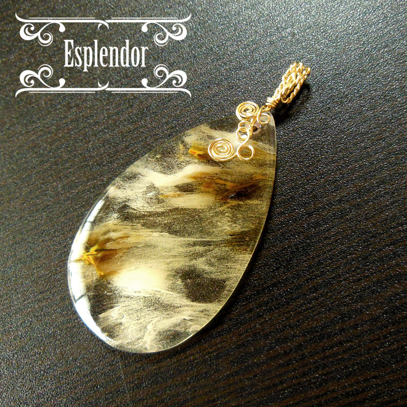 ホワイト&ブラウン チェリークォーツペンダントトップ