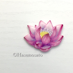 <再販> ピンクの蓮 の 帯留め/ブローチ  【陶器風 石塑粘土アクセサリー】ロータス Lotus 2枚目の画像