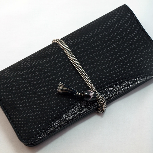 銀鱗堂　印伝紐巻き長型財布　本革　 長財布 ライダースウォレット 印伝紐巻き長型財布 鞘 長財布 銀鱗堂 通販 5358139｜Creema(クリーマ)