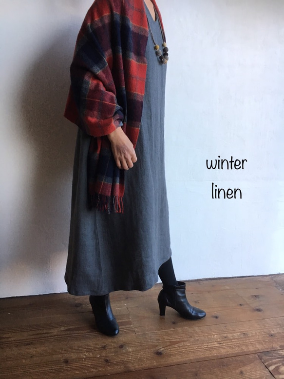 winter linenシリーズ☆受注製作　ＶネックAラインワンピース 1枚目の画像