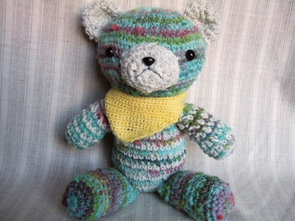 手紡ぎ手編み　編みぐるみ『やんちゃクマのボブくん』 1枚目の画像