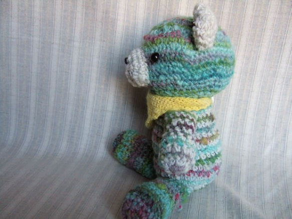 手紡ぎ手編み　編みぐるみ『やんちゃクマのボブくん』 2枚目の画像