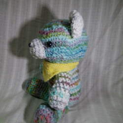 手紡ぎ手編み　編みぐるみ『やんちゃクマのボブくん』 5枚目の画像
