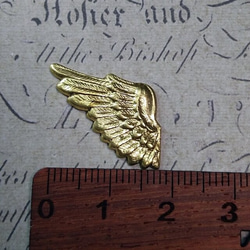 BEHOLD− 真鍮製 羽根 2個 左 翼 ウィング 天使 アメリカ製 パーツ スタンピング ヴィンテージ風 4枚目の画像
