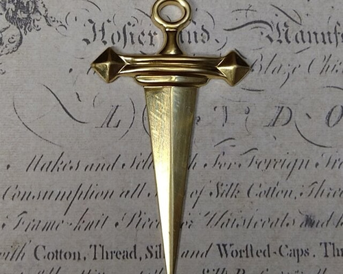 ♪真鍮製の器　寛文十一年 Tower_bolt_16inc_3.jpg