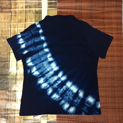 天然藍染  半袖Tシャツ  オフネック  綿 2枚目の画像
