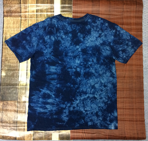 天然藍染   半袖Tシャツ   オーガニックコットン (男性用L) 2枚目の画像